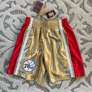 Mitchell & Ness Philadelphia 76ers NBA 75th Gold Swingman Shorts Size Medium